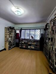 Blk 240 Lorong 1 Toa Payoh (Toa Payoh), HDB Executive #533863671